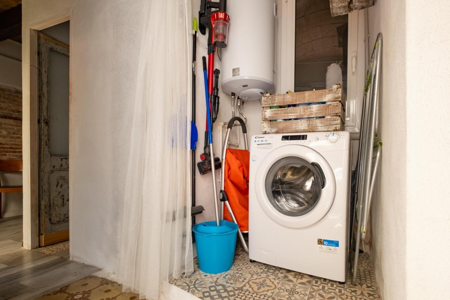 Apartamento En El Corazon De Tarragona. Planta Baja Con Patio. Bagian luar foto