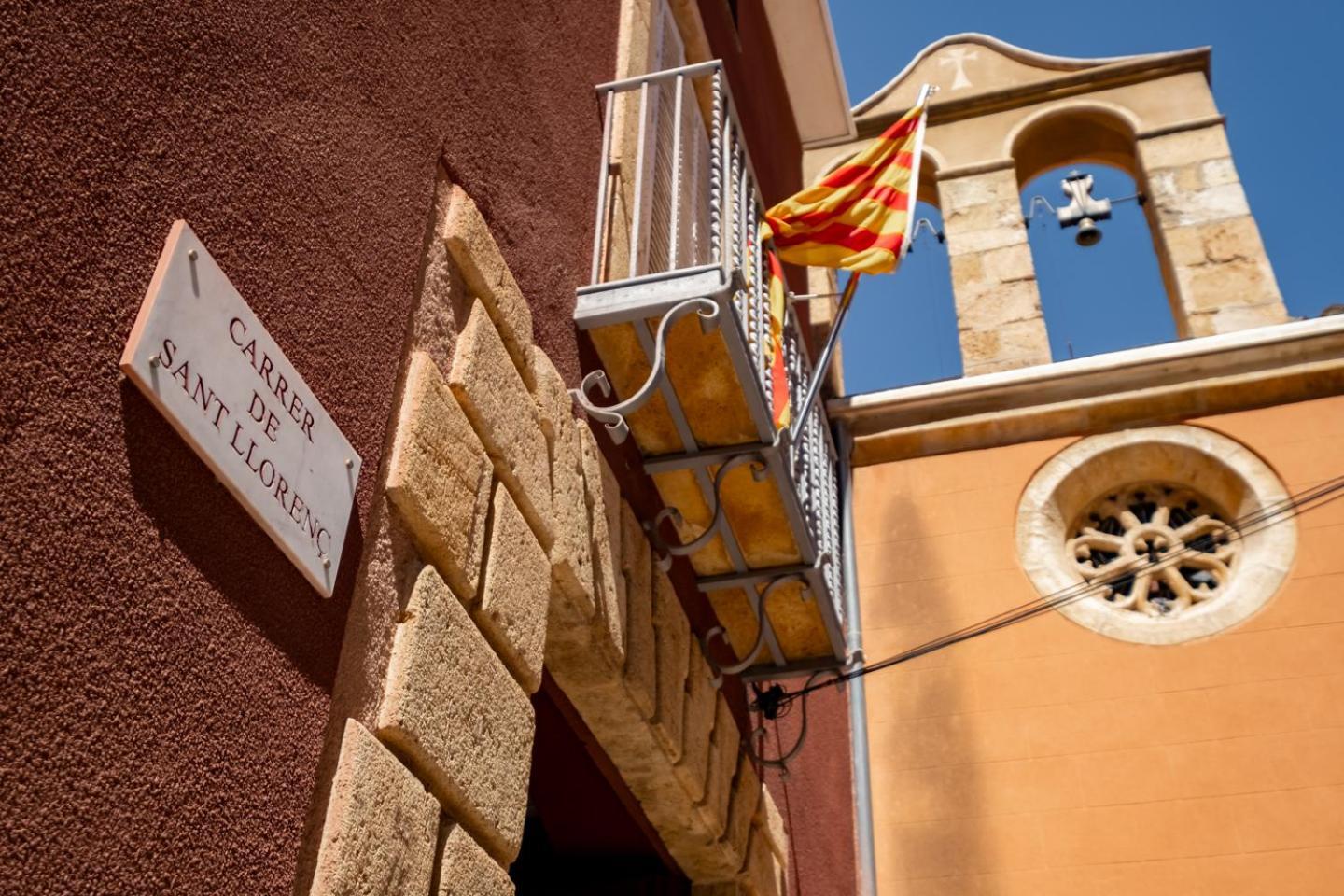 Apartamento En El Corazon De Tarragona. Planta Baja Con Patio. Bagian luar foto